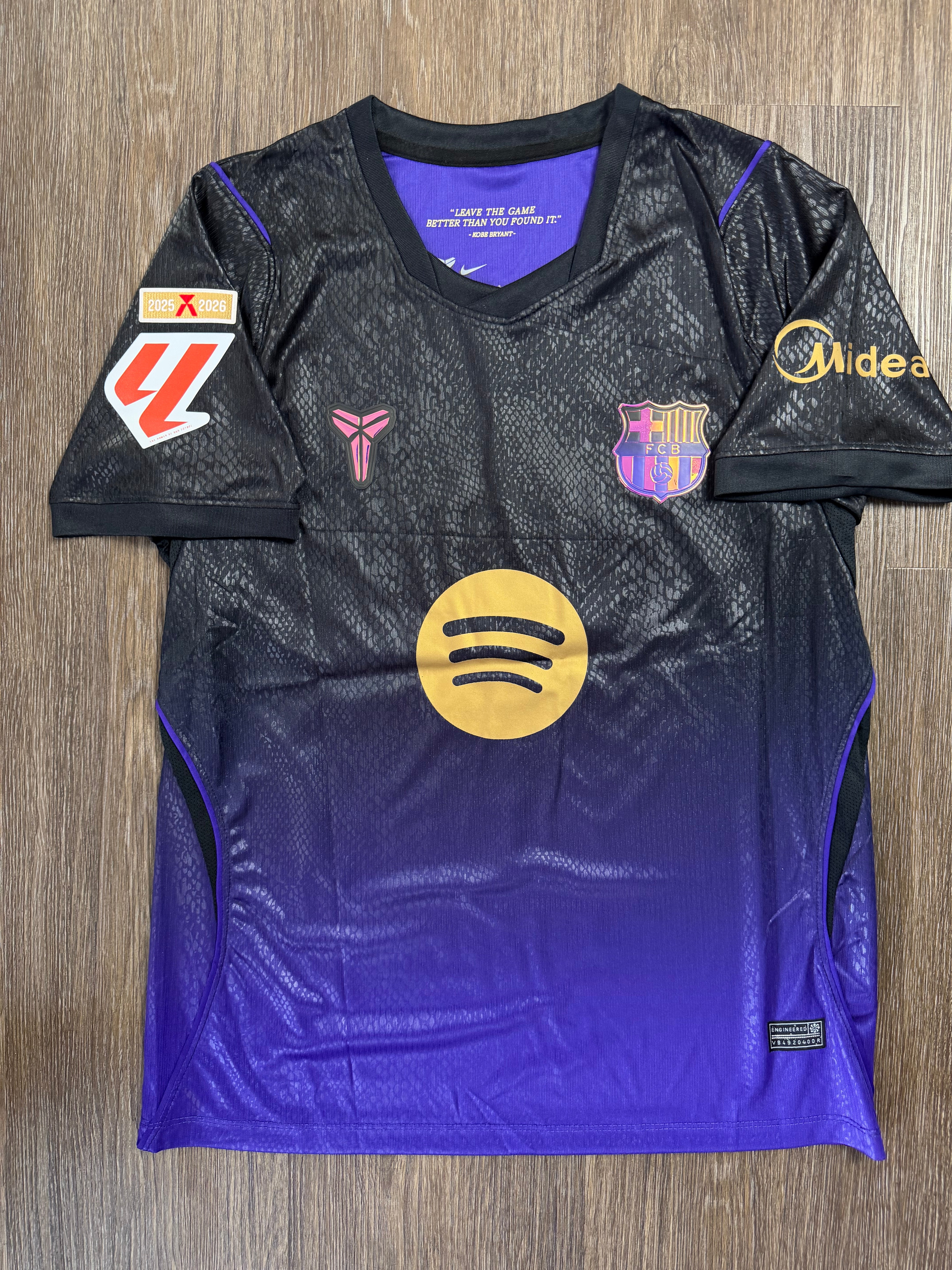 26/27 Barcelona Lamine Yamal Away Jersey