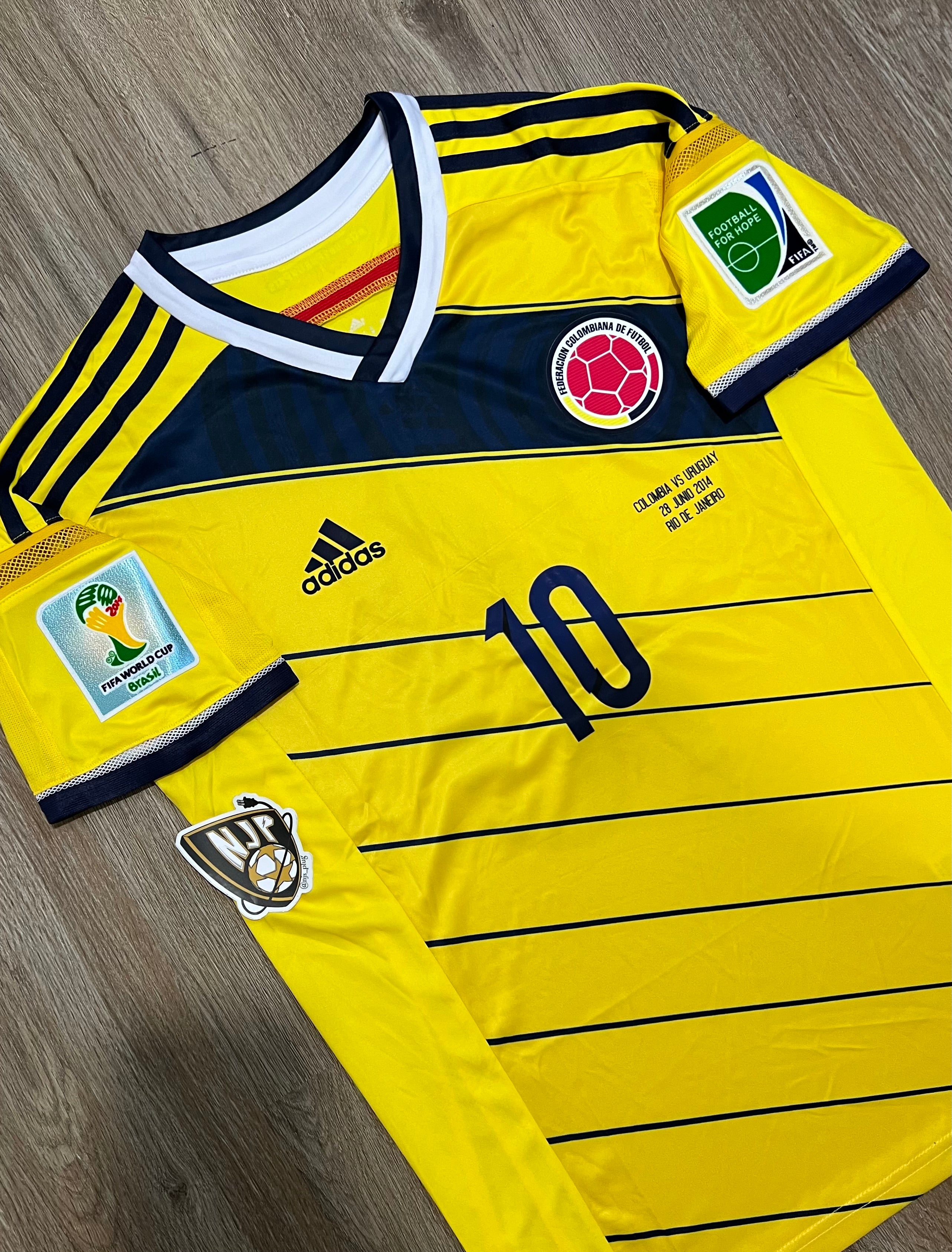 2014 Colombia James Rodriguez Home Jersey
