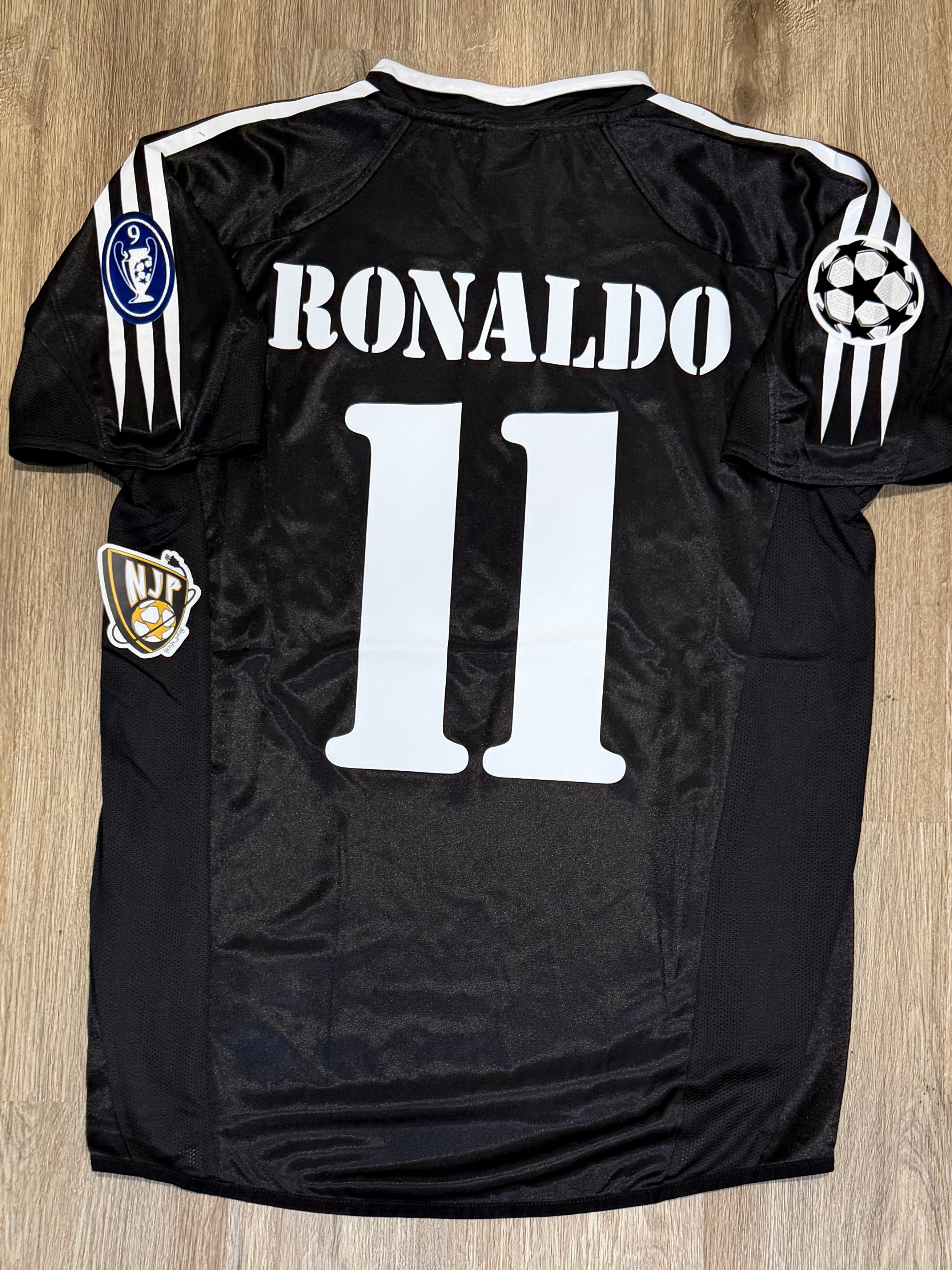 02/03 Real Madrid Ronaldo 11 Away Jersey