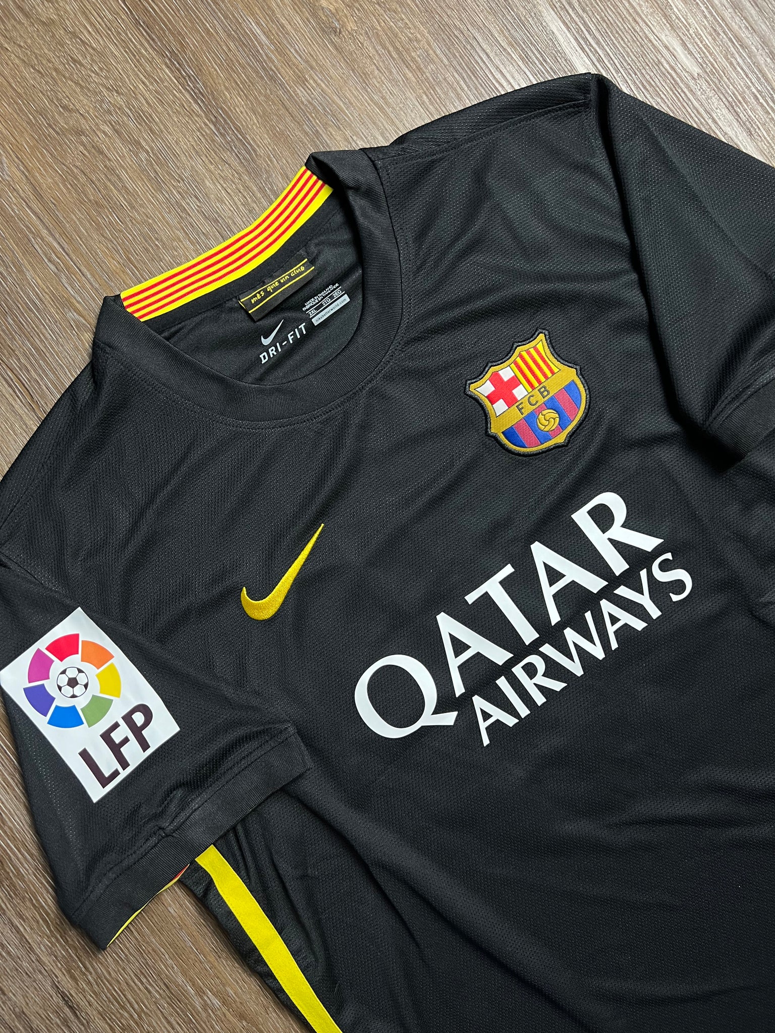 Retro Barcelona Messi 10 (3 Jerseys)