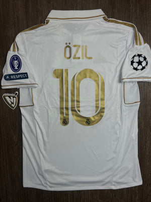 Real Madrid Mesut Özil Home Jersey
