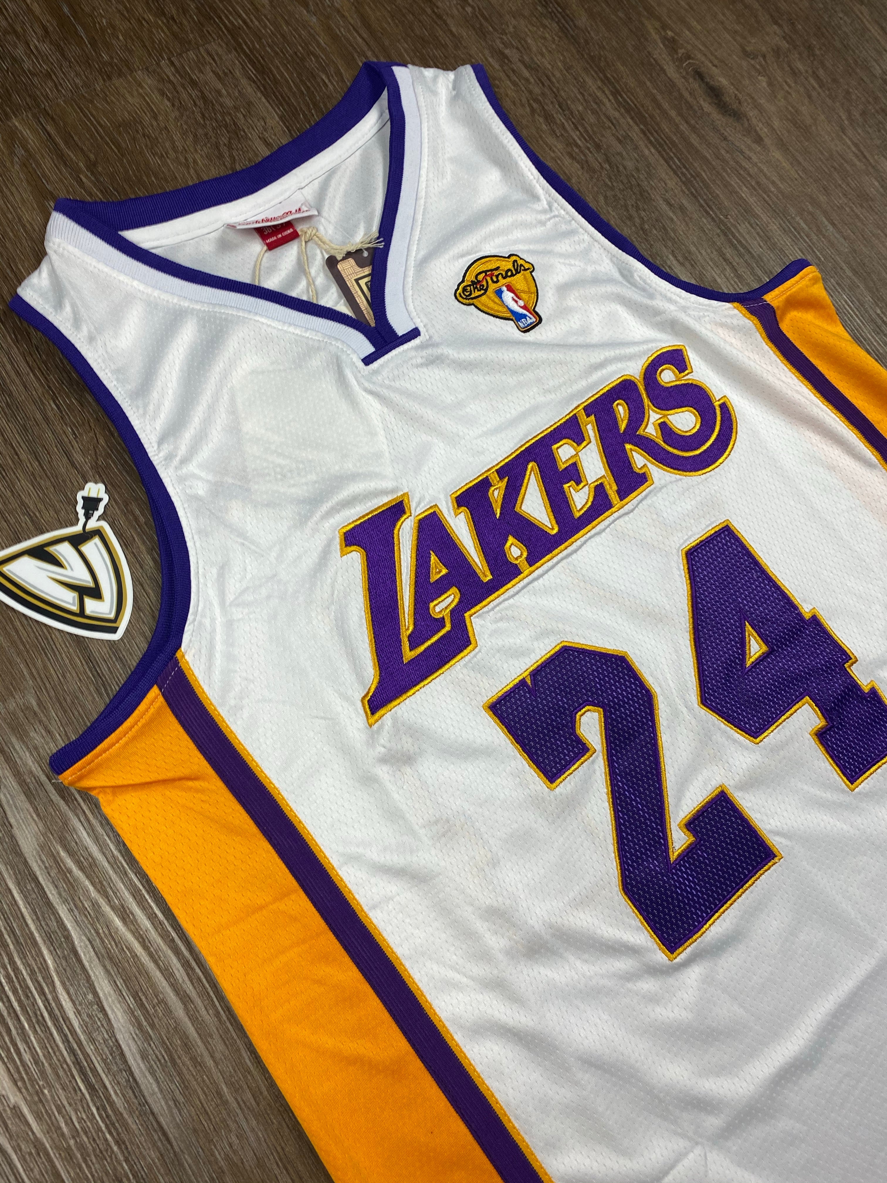 LA Lakers Kobe Bryant 24 2010 NBA Finals