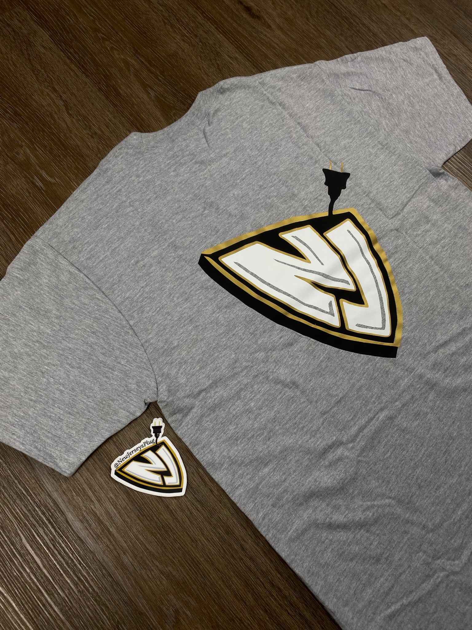 New Jersey’s Plug Shirt